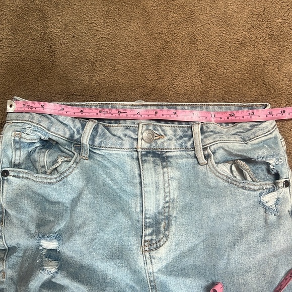 WILD FABLE Highest Rise Flare Ripped Jeans - Picture 7 of 9